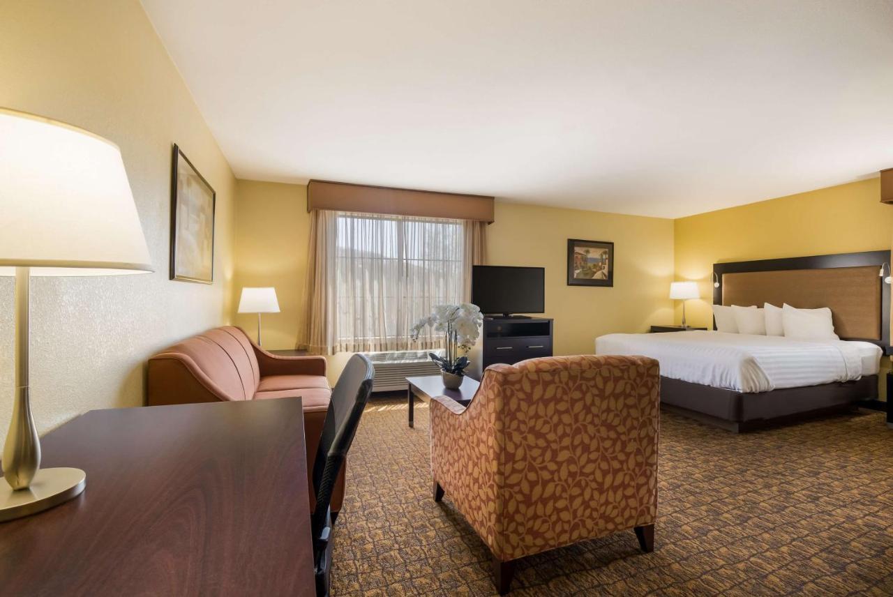 Best Western Escondido Hotel Exterior foto