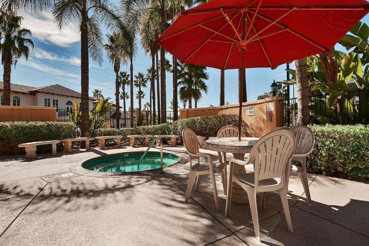 Best Western Escondido Hotel Exterior foto