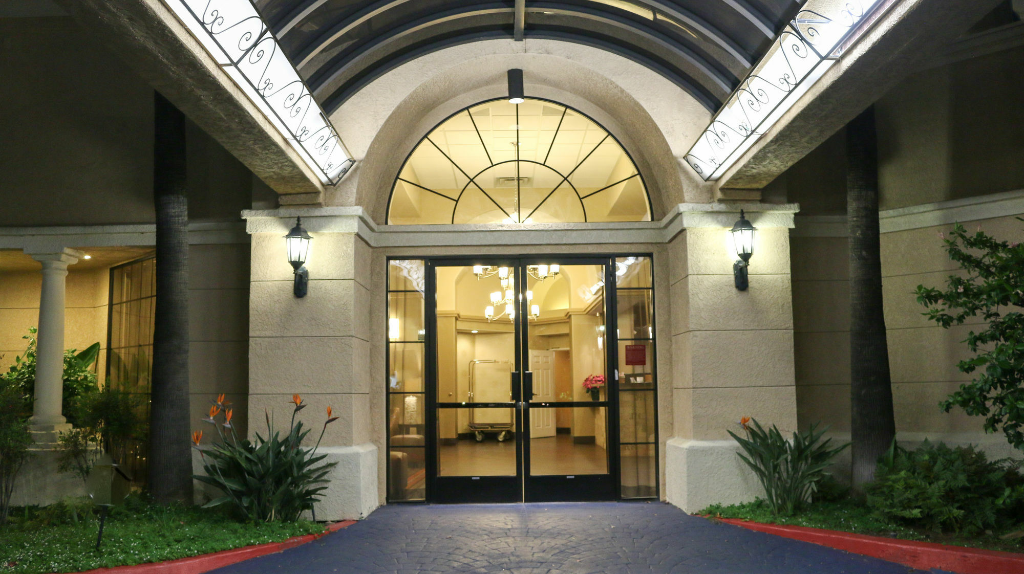 Best Western Escondido Hotel Exterior foto